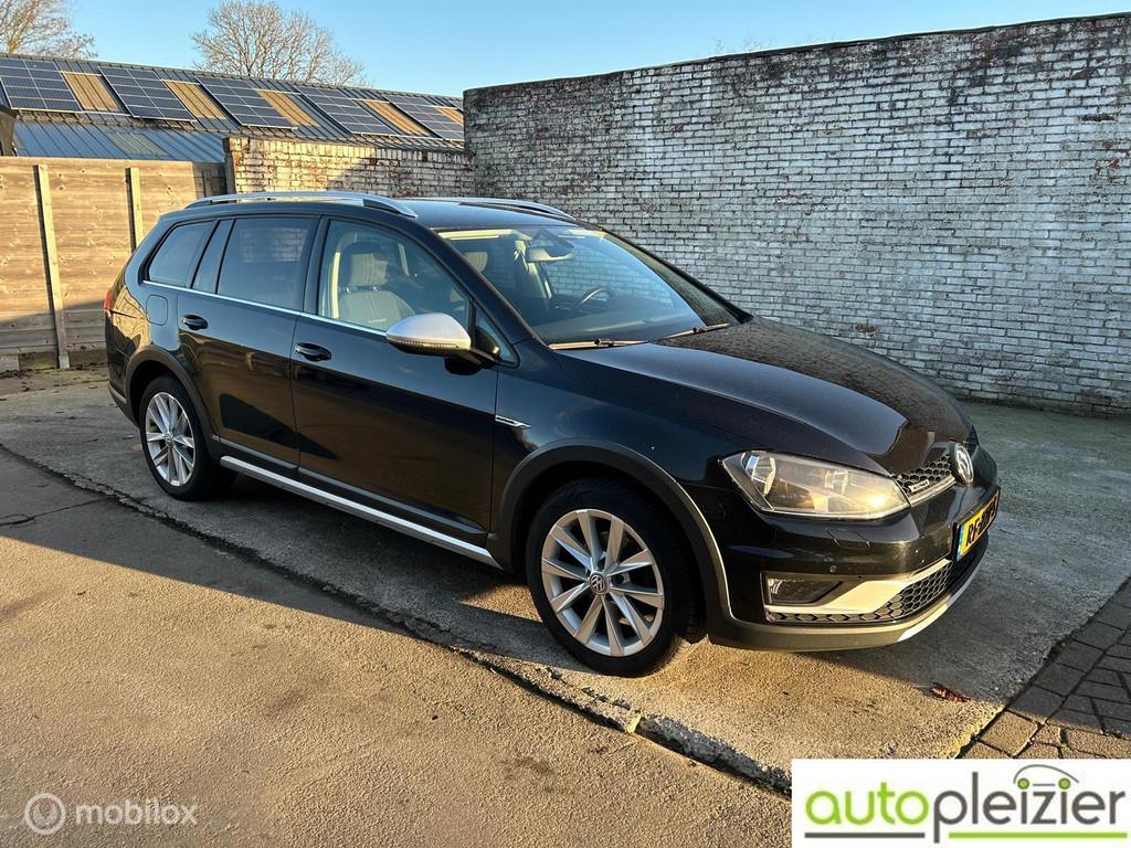 Volkswagen Golf 1.6 TDI Alltrack Highline|4 motion|trekhaak|, Auto's, Gebruikt, Euro 6, 4 cilinders, Zwart