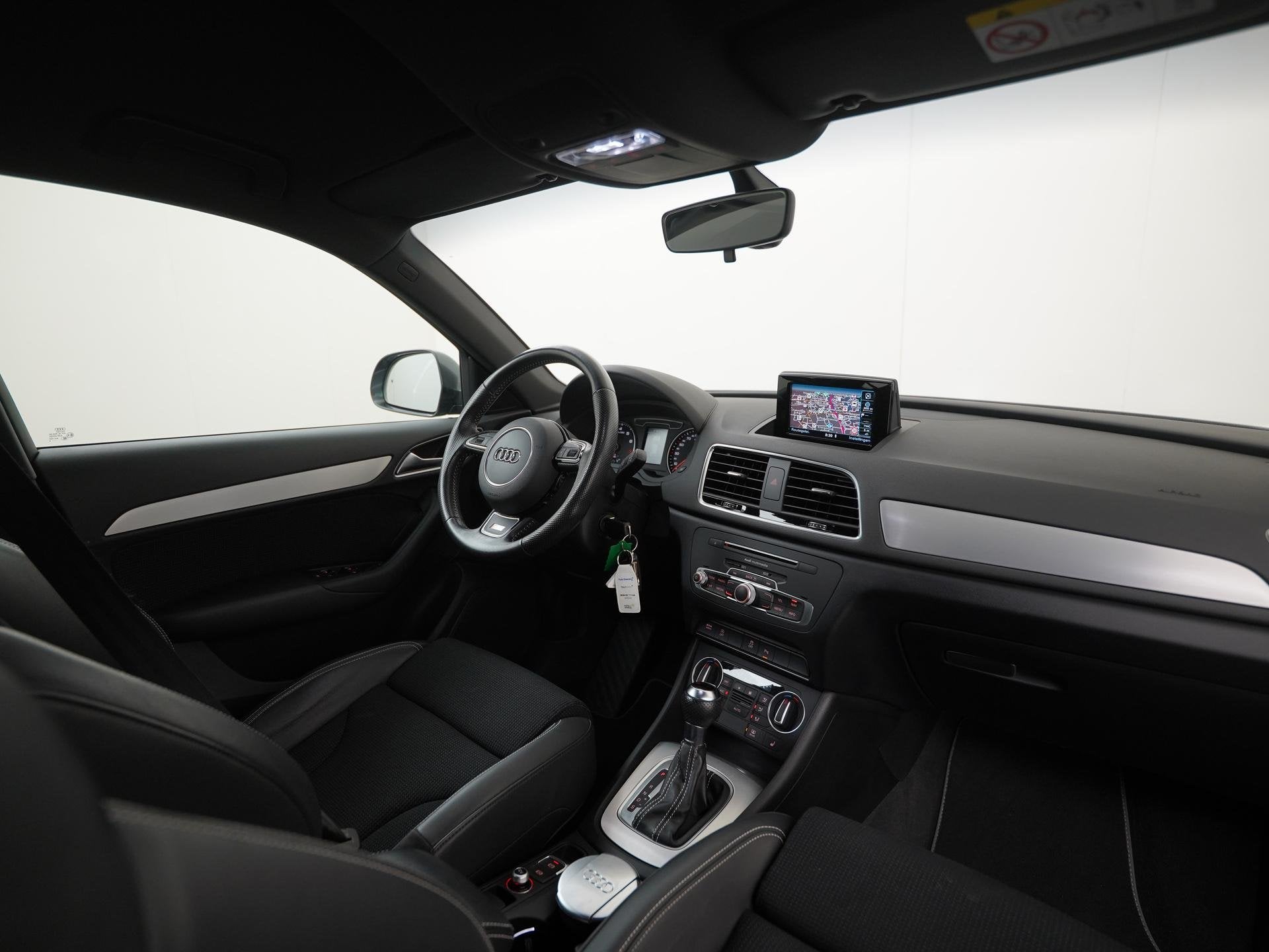 Audi Q3 1.4 TFSI S-Line Sport S-Tronic | Camera | Stoelverwa, Auto's, 12 maanden, 1380 kg, Euro 6, 4 cilinders