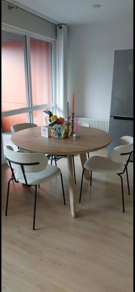 Eettafel rond Kwantum rumo, Huis en Inrichting, Tafels | Eettafels, Ophalen, Gebruikt, Vier personen, 100 tot 150 cm
