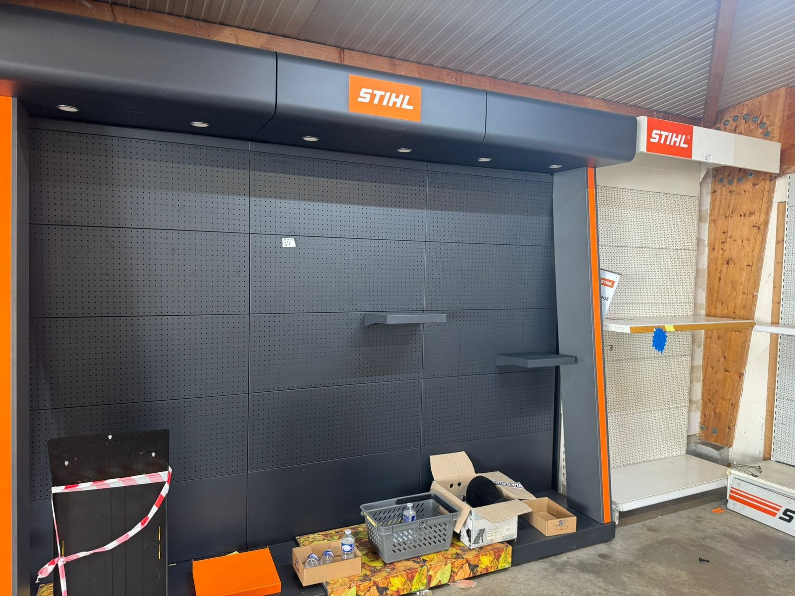 Stihl winkel stellingen, Ophalen