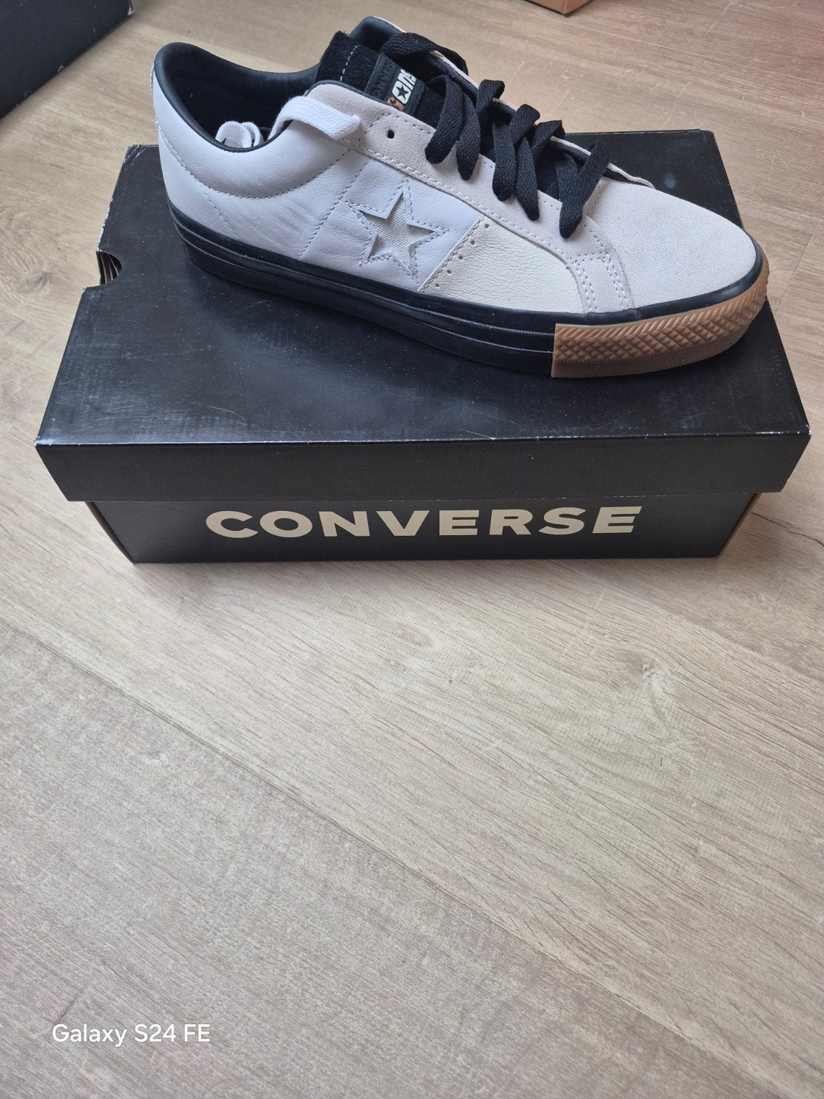 Converse One Star Pro OX Carhartt WIP Sneakers, Wit, Converse, Nieuw, Ophalen of Verzenden