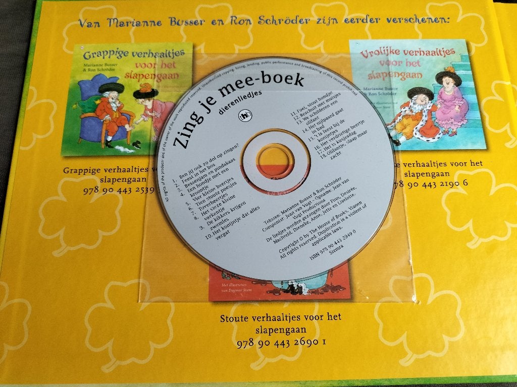 Busser & Schröder - Zing je mee-boek + CD met dierenliedjes, Boeken, Fictie algemeen, Jongen of Meisje, Ophalen of Verzenden, Zo goed als nieuw