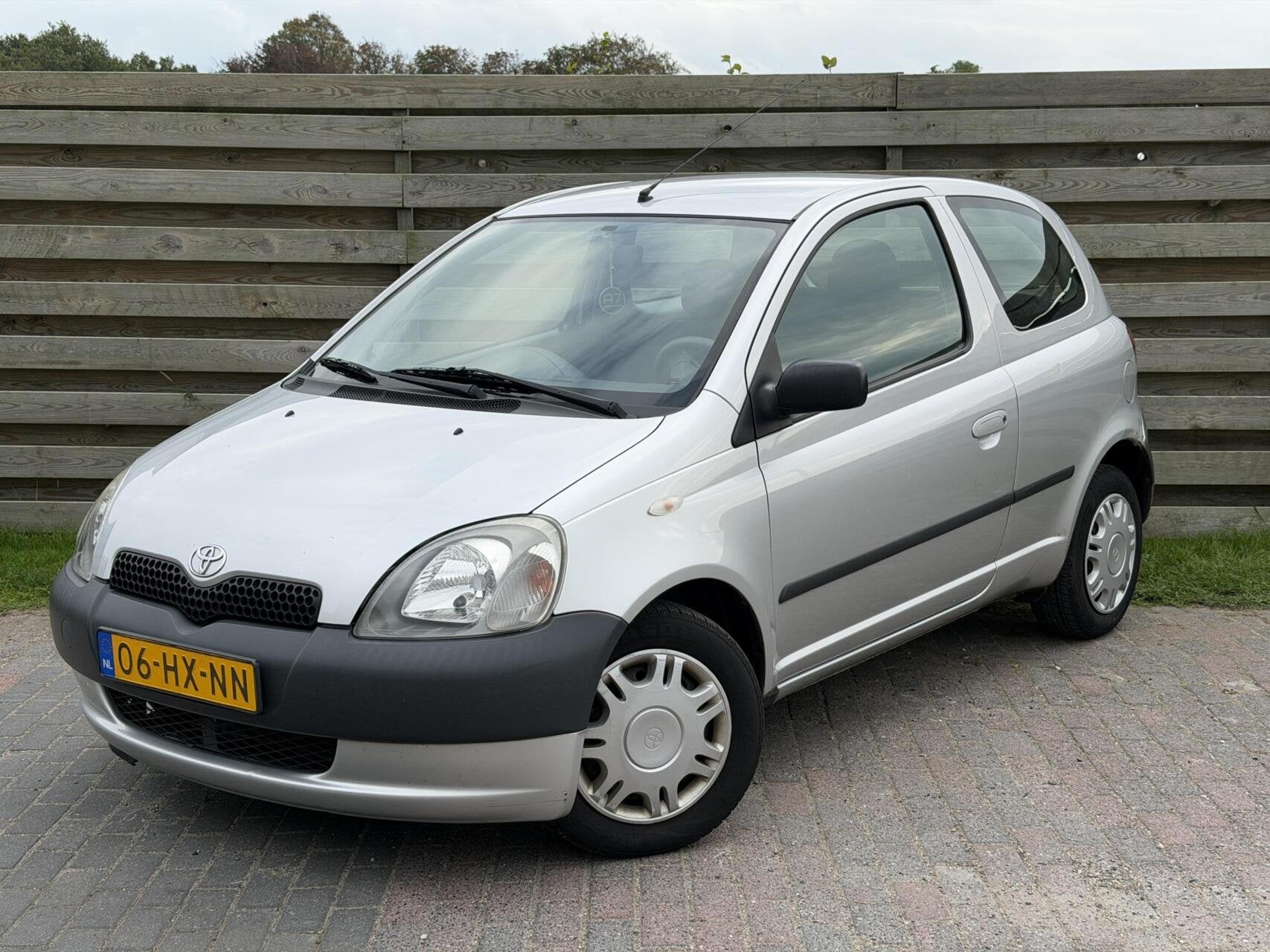 Toyota Yaris 1.0-16V VVT-i, Auto's, Voorwielaandrijving, Gebruikt, 4 cilinders, 400 kg