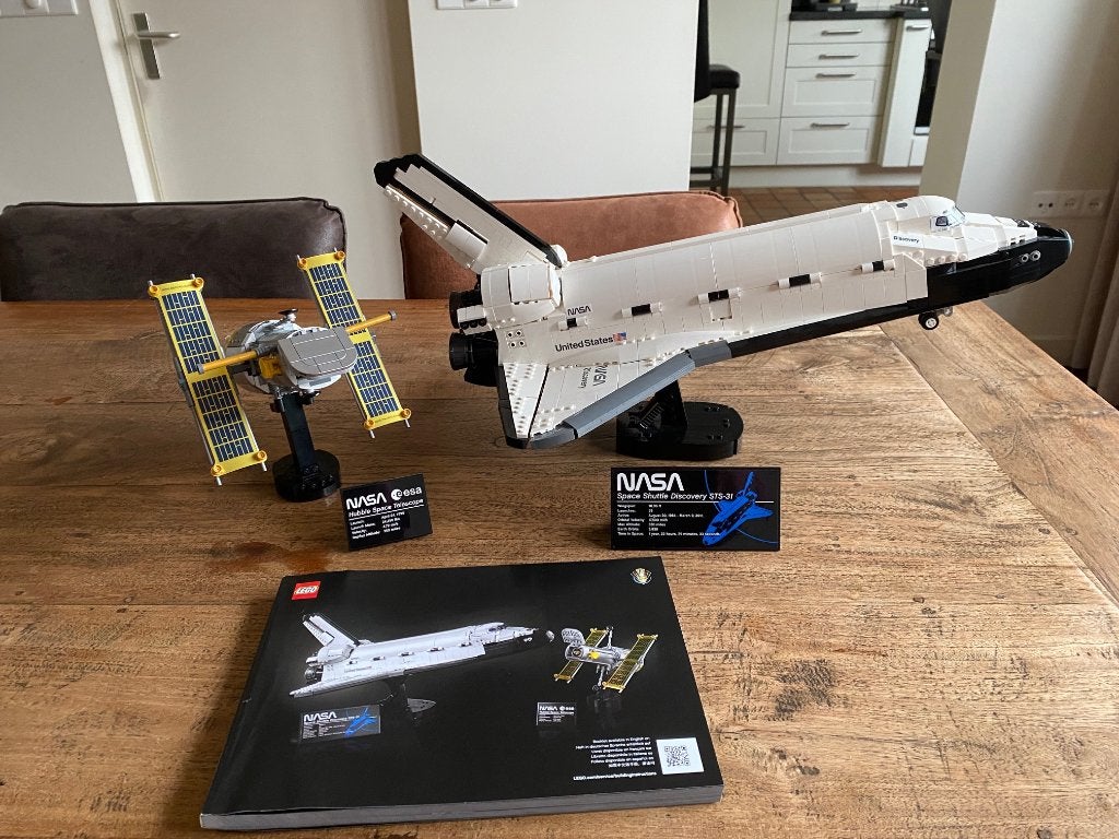 Lego Creator Expert 10283 NASA Space Shuttle Discovery, Lego, Compleet, Ophalen of Verzenden, Zo goed als nieuw