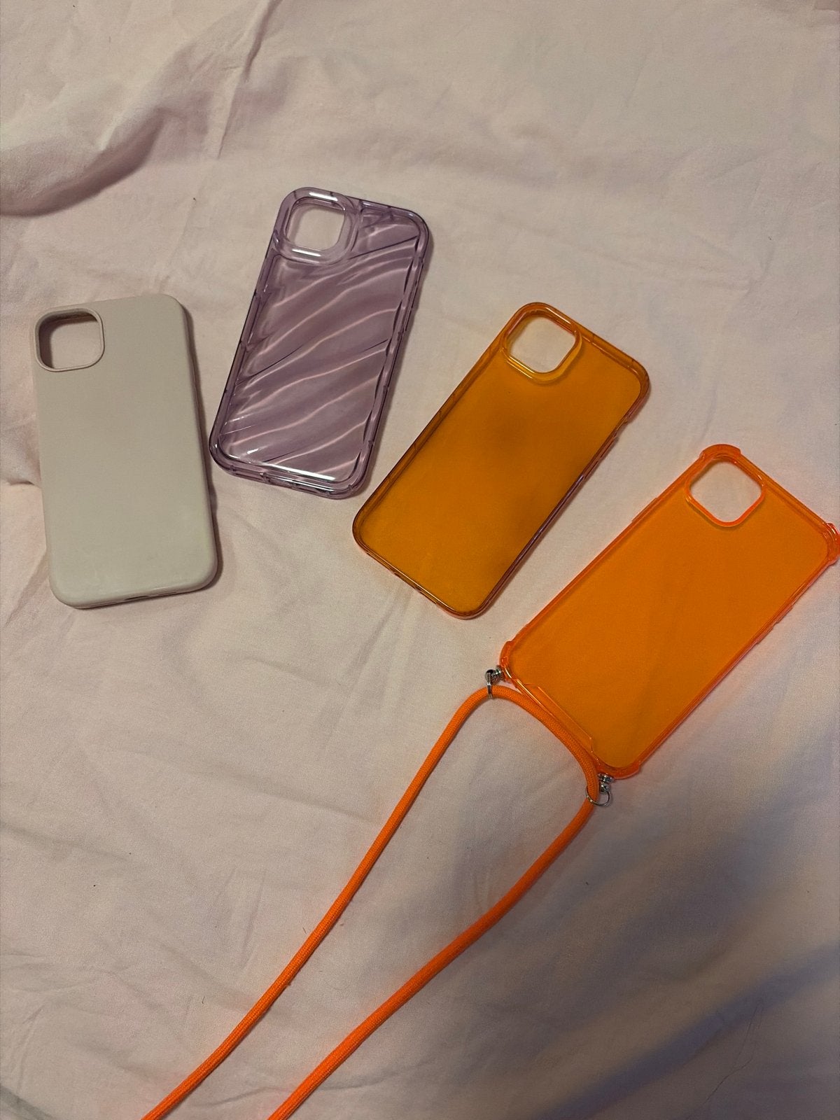 Diverse iPhone 14 Plus telefoonhoesjes, Kunststof, Met koord, IPhone 14 Plus, Overige merken