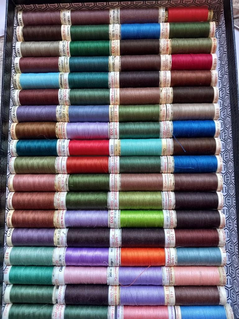 Gutermann naaigaren, Ophalen of Verzenden, Garen of Naald(en)