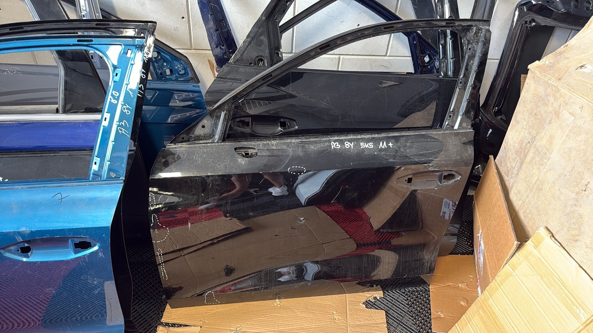 Audi a3 8Y Links voor portier deur, Auto diversen, Tuning en Styling, Ophalen of Verzenden