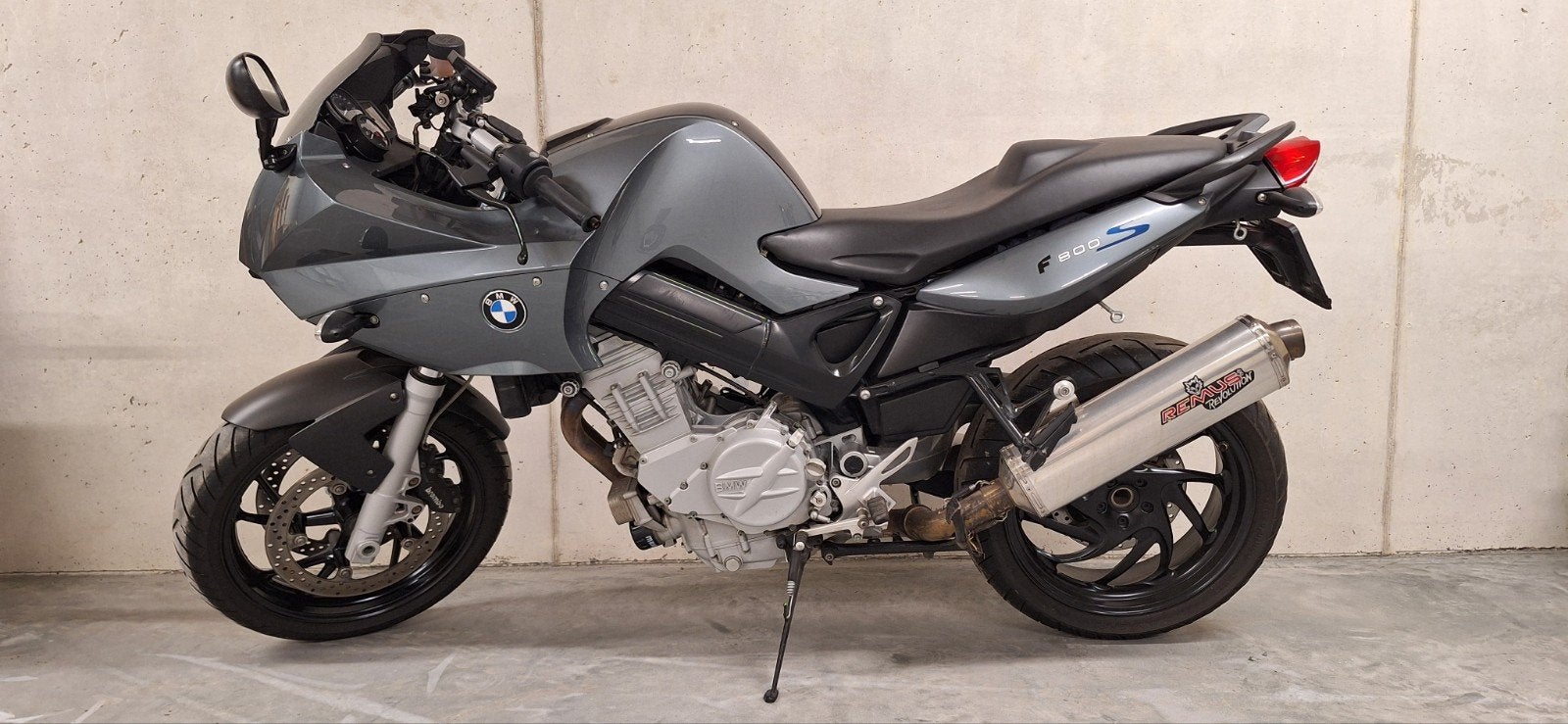 BMW F 800 S - 2008 - Lage km stand - Remus uitlaat, Motoren, Particulier