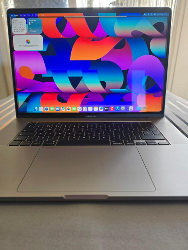 Macbook pro 16inch 2019 i7 16GB 512GB krasvrij, Computers en Software, Apple Macbooks, 2 tot 3 Ghz, Qwerty, 512 GB, Zo goed als nieuw