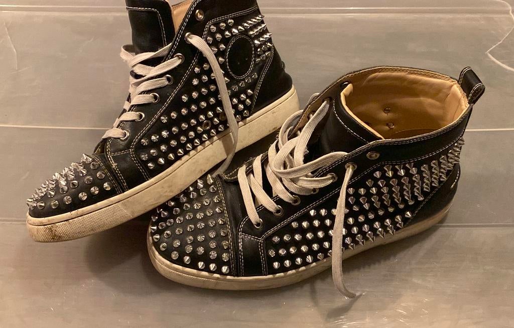 CHRISTIAN LOUBOUTIN SPIJKER SNEAKERS - BLACK, Ophalen, Zwart, Sneakers of Gympen, Gedragen