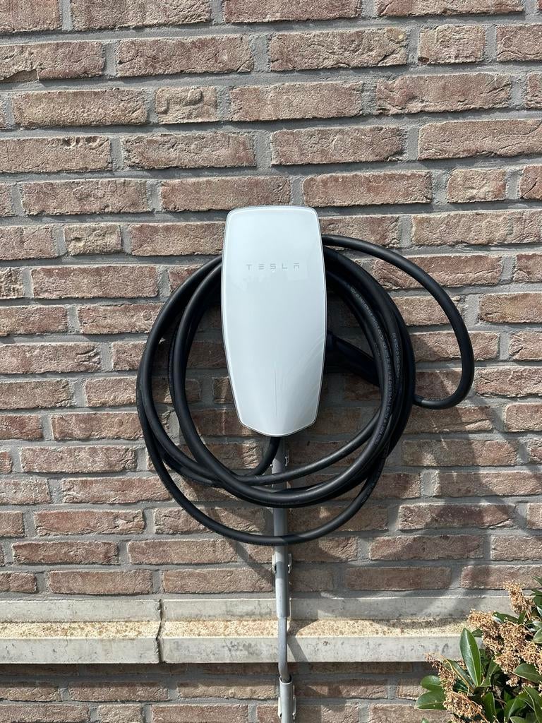 Tesla Wall Connector Gen3 22kW, Ophalen of Verzenden, Zo goed als nieuw, Laadpaal