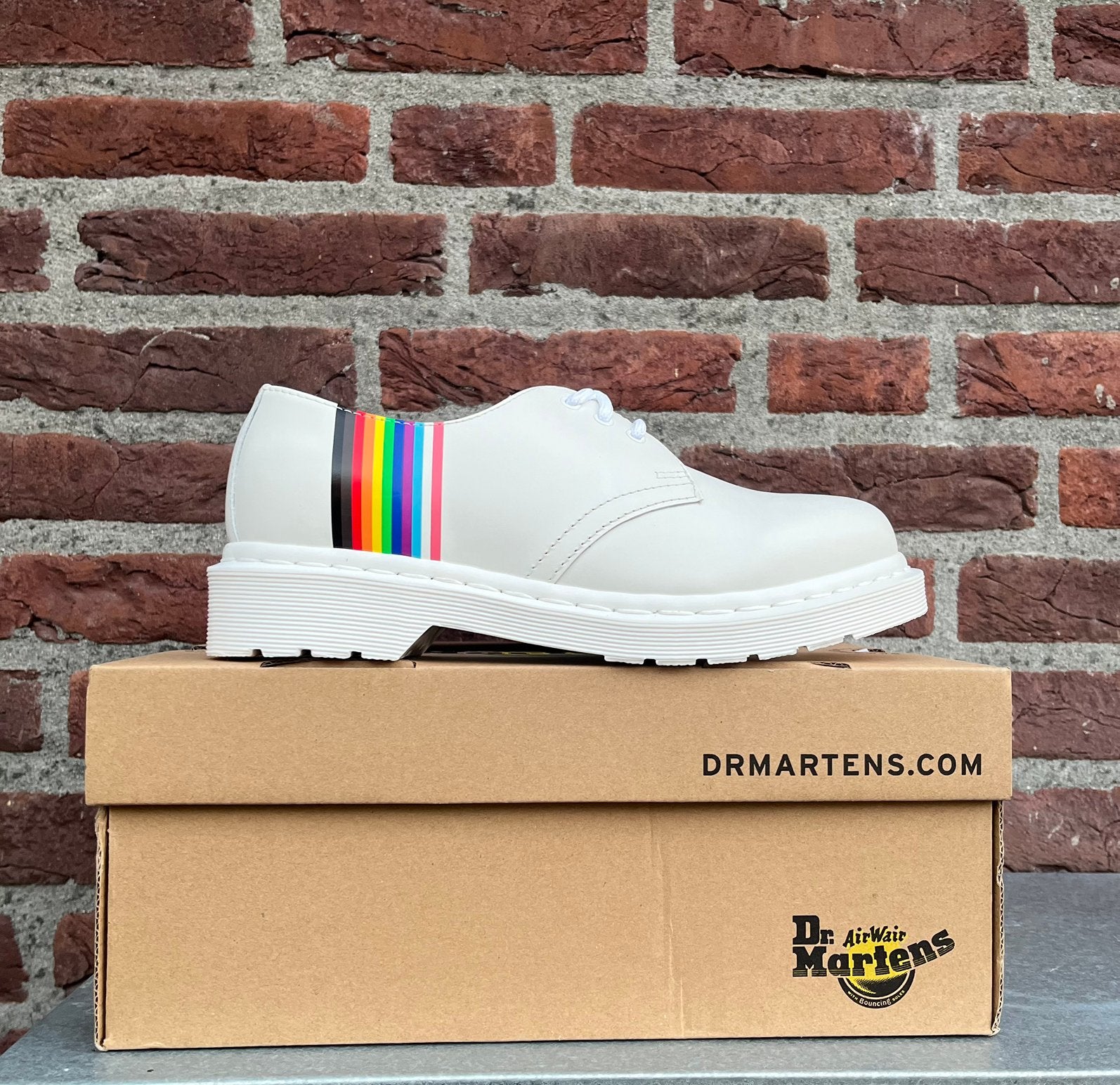 Dr. Martens 1461 for Pride maat 37 en 40, Kleding | Dames, Dr. Martens, -, Wit, -