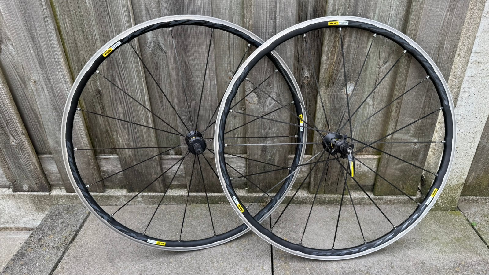 Mavic Ksyrium Elite velgen, Ophalen of Verzenden, Zo goed als nieuw, Wiel, Aluminium