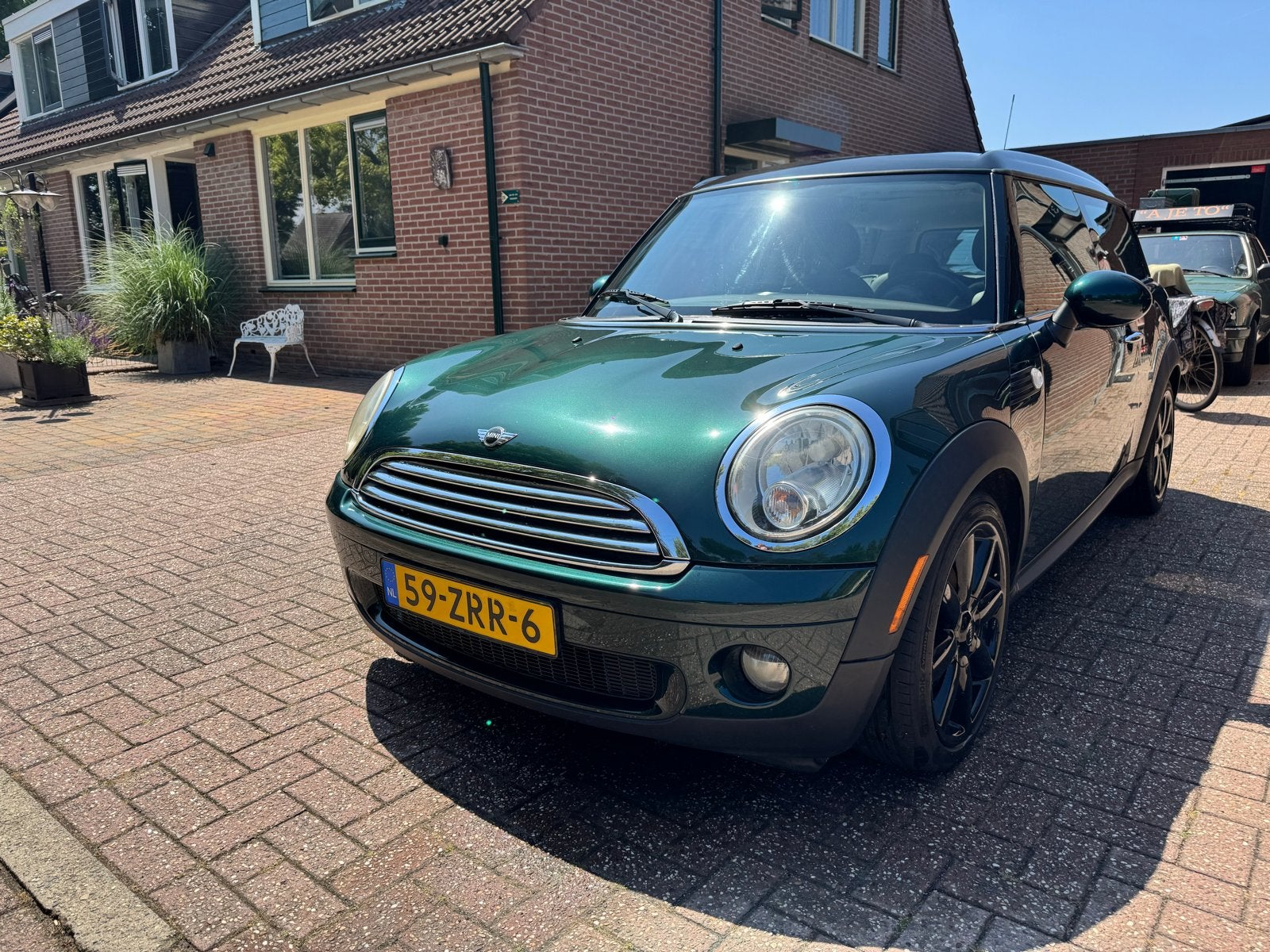 Mini 2008 Groen, Voorwielaandrijving, 1350 kg, 4 stoelen, 49 €/maand