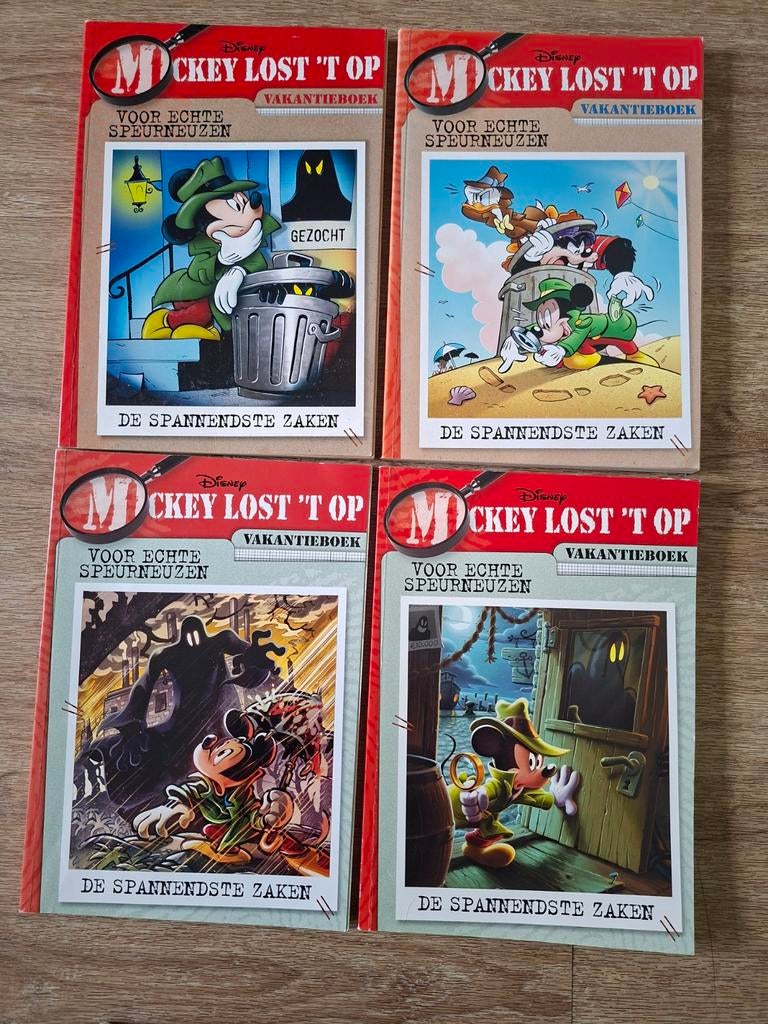 Mickey lost het op vakantieboeken, Boeken, Meerdere stripboeken, Ophalen of Verzenden, Gelezen