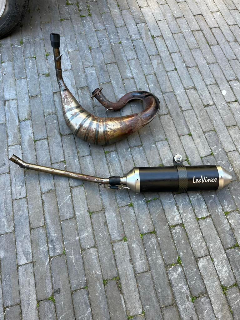 LeoVince uitlaat 50/70cc, Fietsen en Brommers, Ophalen, Gebruikt, Uitlaat