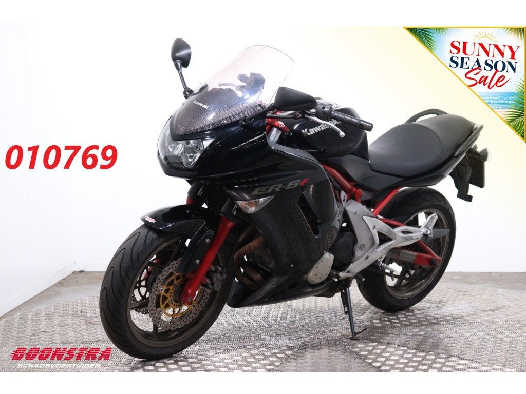 Kawasaki ER-6f Leo Vince 37.935 km! (bj 2006), Motoren, Motoren | Kawasaki, Bedrijf, Sport, meer dan 35 kW