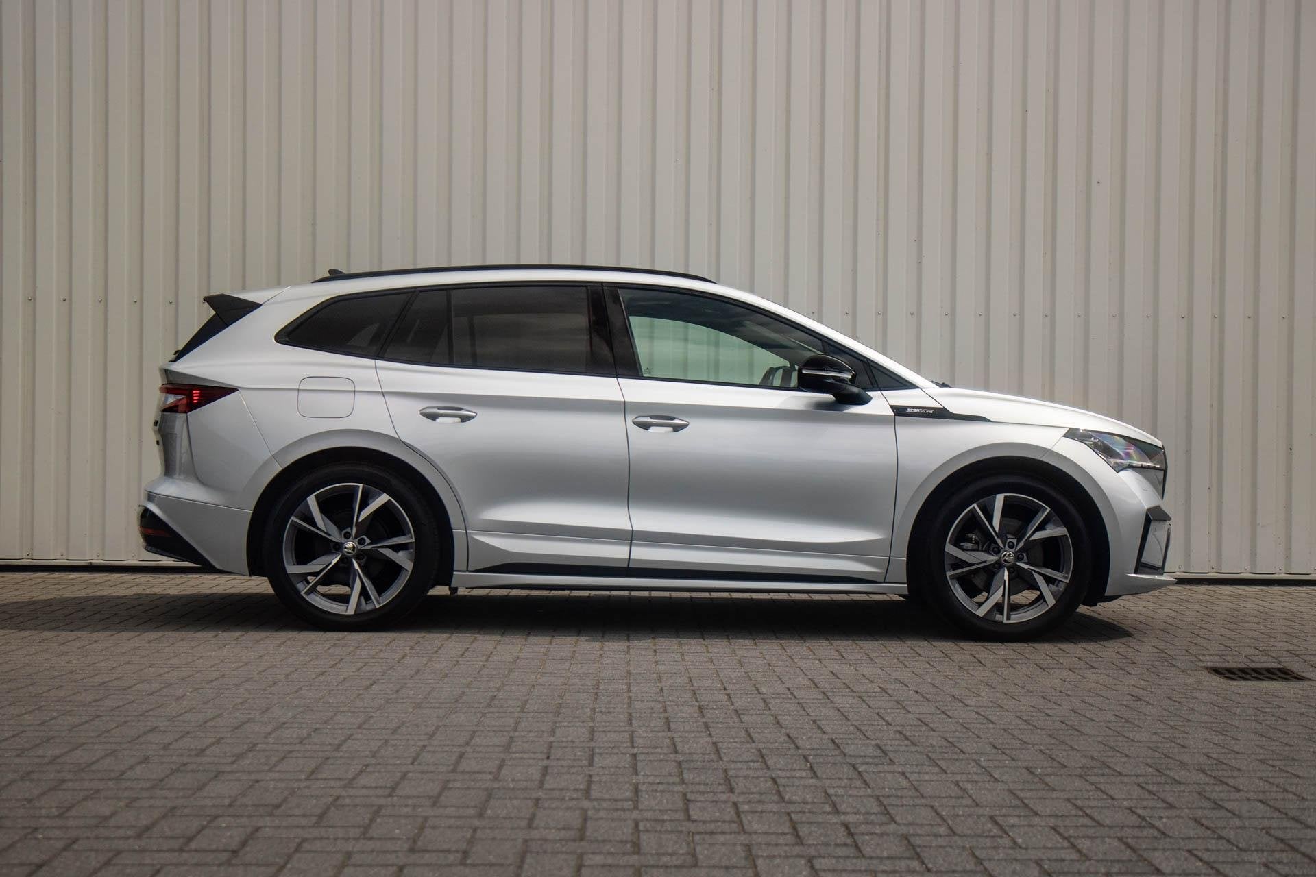Skoda Enyaq 80 204pk Sportline | Winter Pakket | SoH 96% | T, Auto's, Skoda, 12 maanden, Achterwielaandrijving, Gebruikt, SUV of Terreinwagen