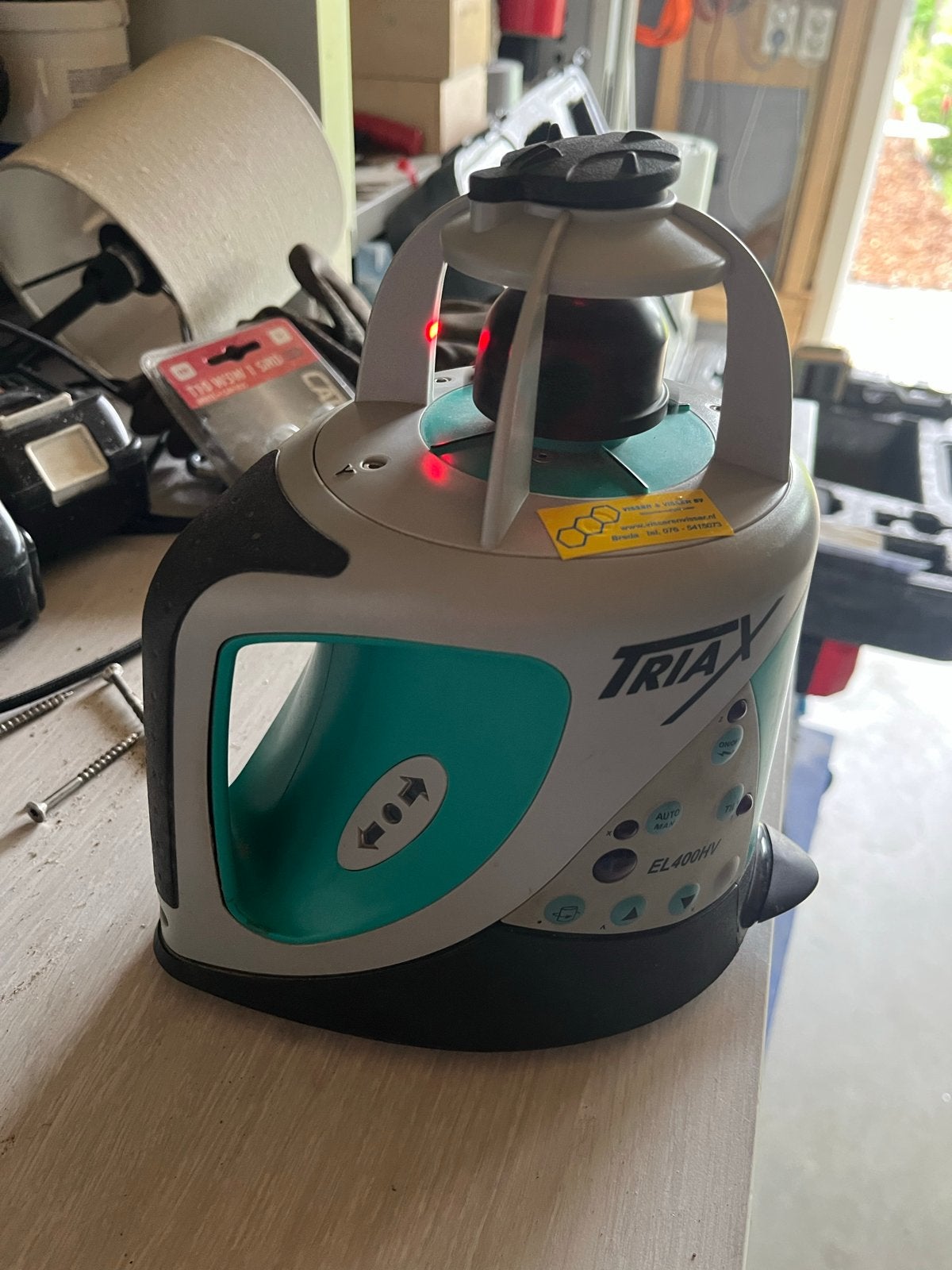 Triax EL400HV Roterende Laser met Statief en Ontvanger, Doe-het-zelf en Verbouw, Meetapparatuur, Ophalen, Gebruikt, Licht