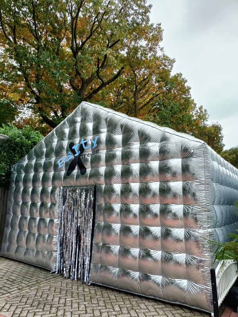 Te huur feesttenten en benodigdheden, Hobby en Vrije tijd, Feestartikelen | Verhuur, Zo goed als nieuw, Overige, Ophalen
