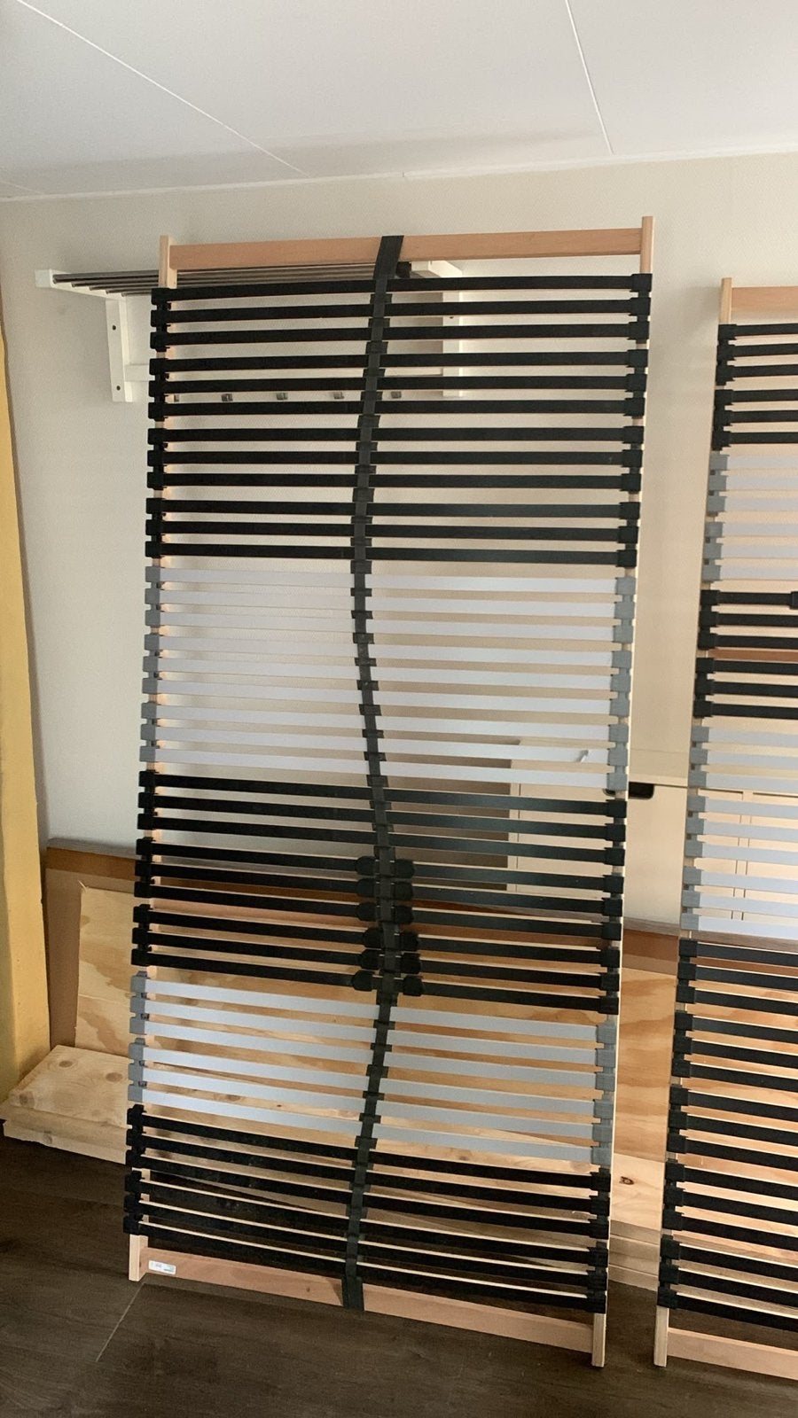 IKEA LEIRSUND 2X  Lattenbodem 90x200 cm, Ophalen, 90 cm, Eenpersoons, Zo goed als nieuw