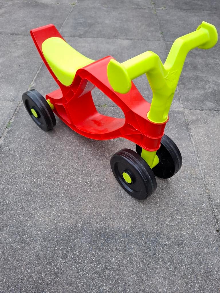 Plastic eerste fietsje, Ophalen, Zo goed als nieuw