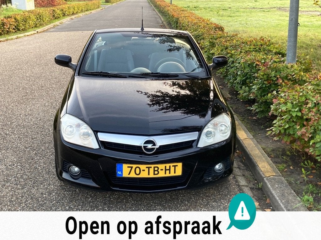 Opel Tigra TwinTop 1.4-16V Sport Rijklaar incl. nw apk!, Auto's, Voorwielaandrijving, Gebruikt, Verwarmde buitenspiegels, 4 cilinders