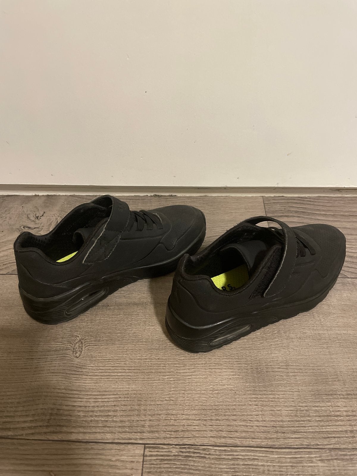 Skechers sneakers maat 36 - Zwart, Ophalen of Verzenden, Gedragen, Zwart, Sneakers of Gympen