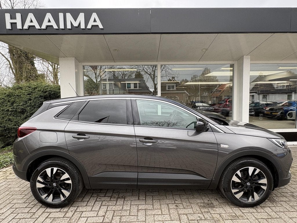 Opel Grandland X 1.2 Turbo Innovation | Apple Carplay/Androi, Auto's, Opel, Gebruikt, 1199 cc, Leder en Stof, 3 cilinders