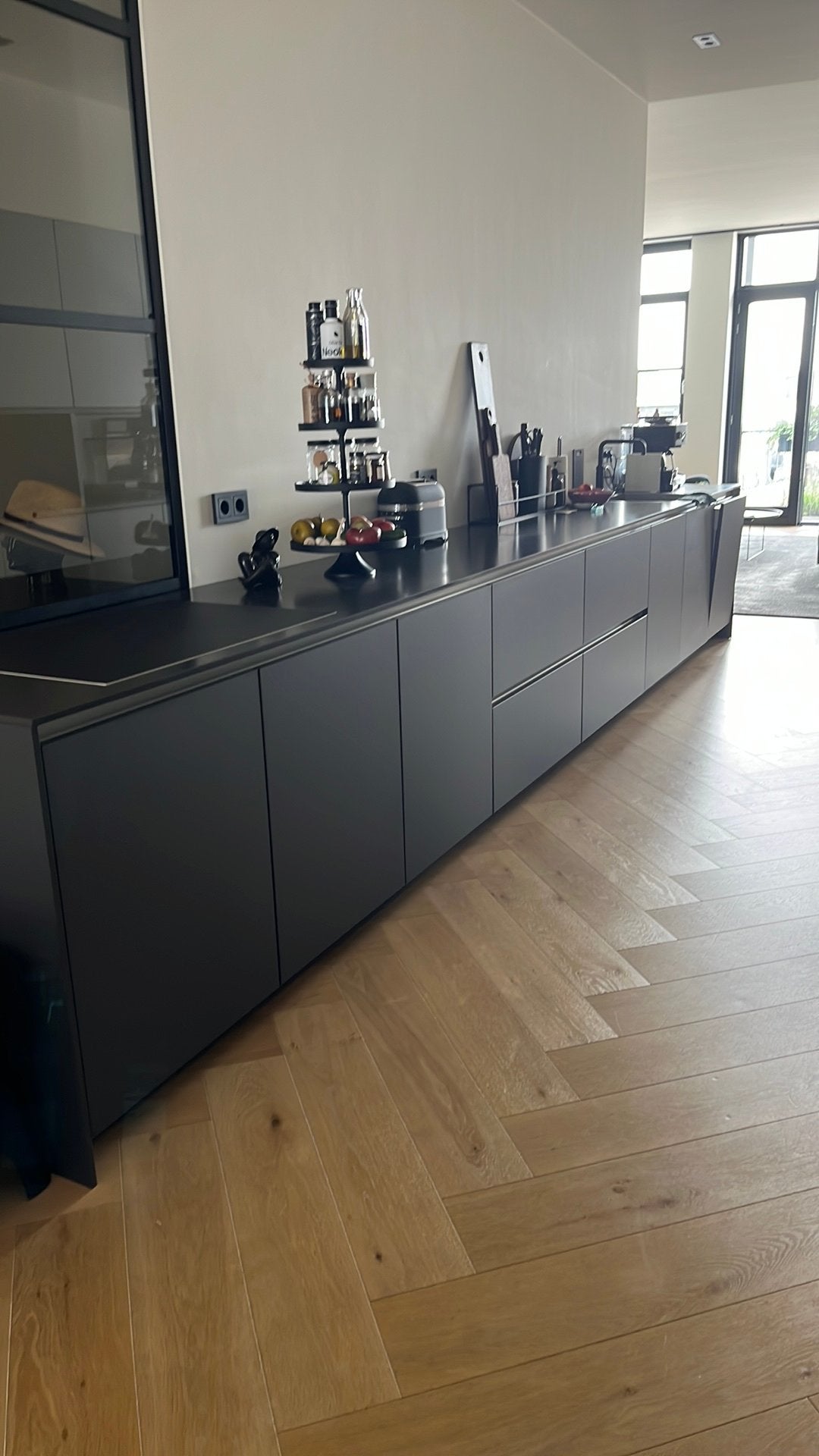 Caesarstone Piatra grey aanrechtblad 534 cm lang in 2 delen, Huis en Inrichting, Ophalen, Gebruikt, Overige typen, Composiet