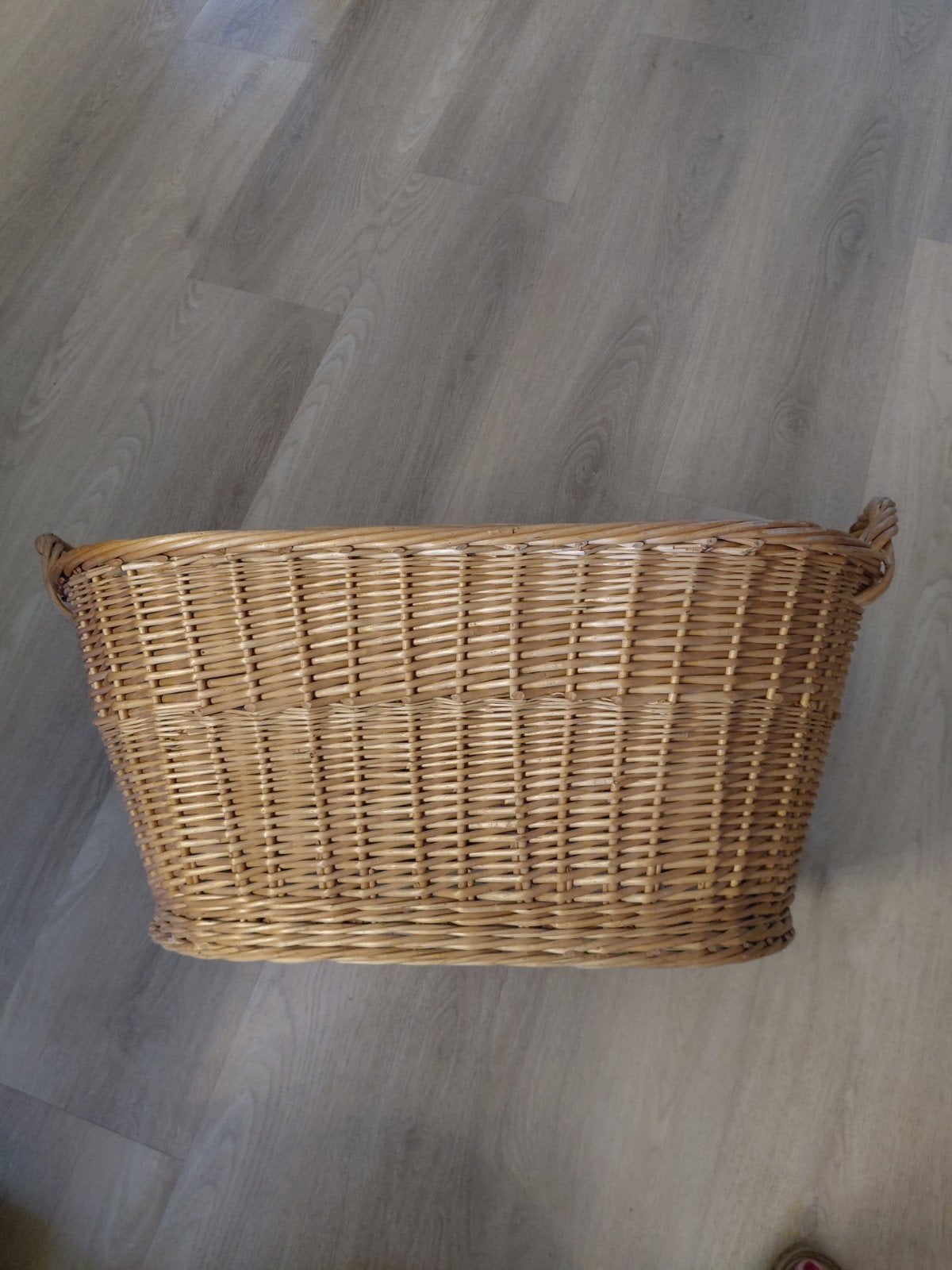 Grote rieten mand 67x46x29 cm - Puntgaaf, Mand, Gevlochten, Ophalen of Verzenden, Zo goed als nieuw