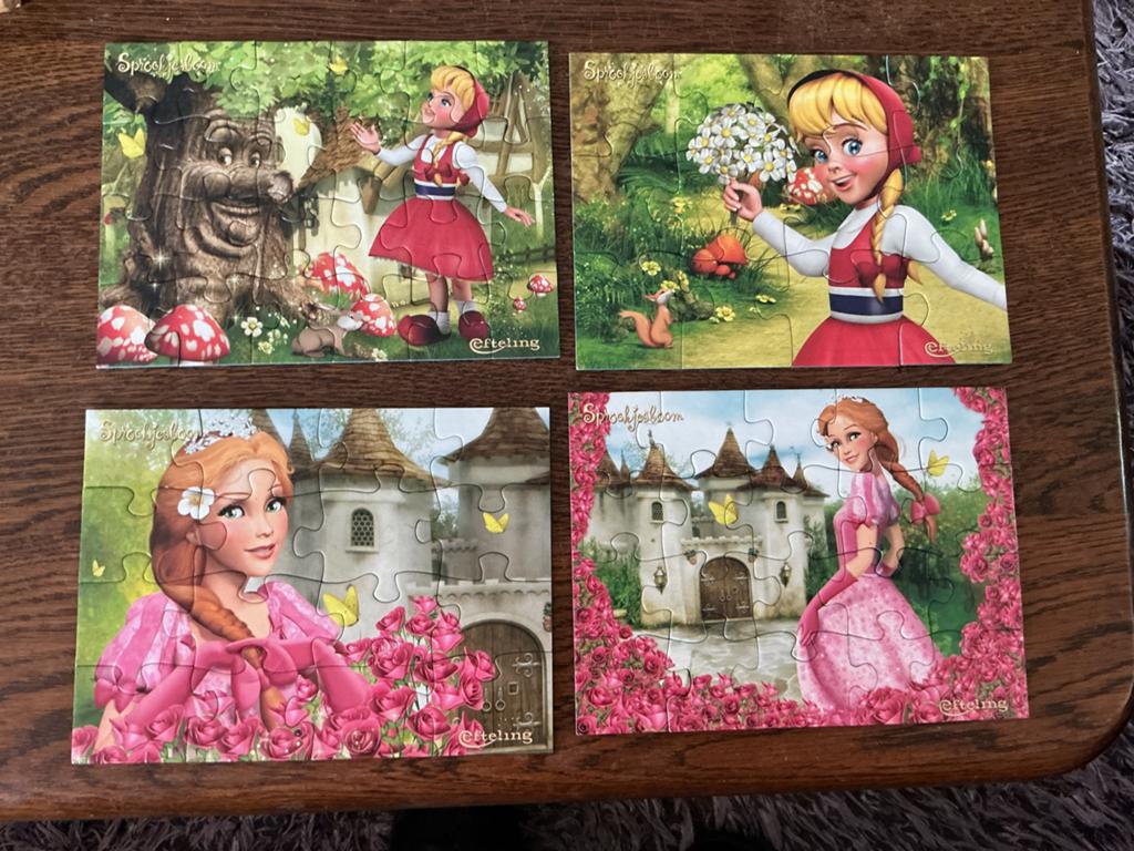 Ravensburger Efteling Sprookjesbos Puzzels (4 in 1), Ophalen of Verzenden, 10 tot 50 stukjes, Gebruikt, 2 tot 4 jaar