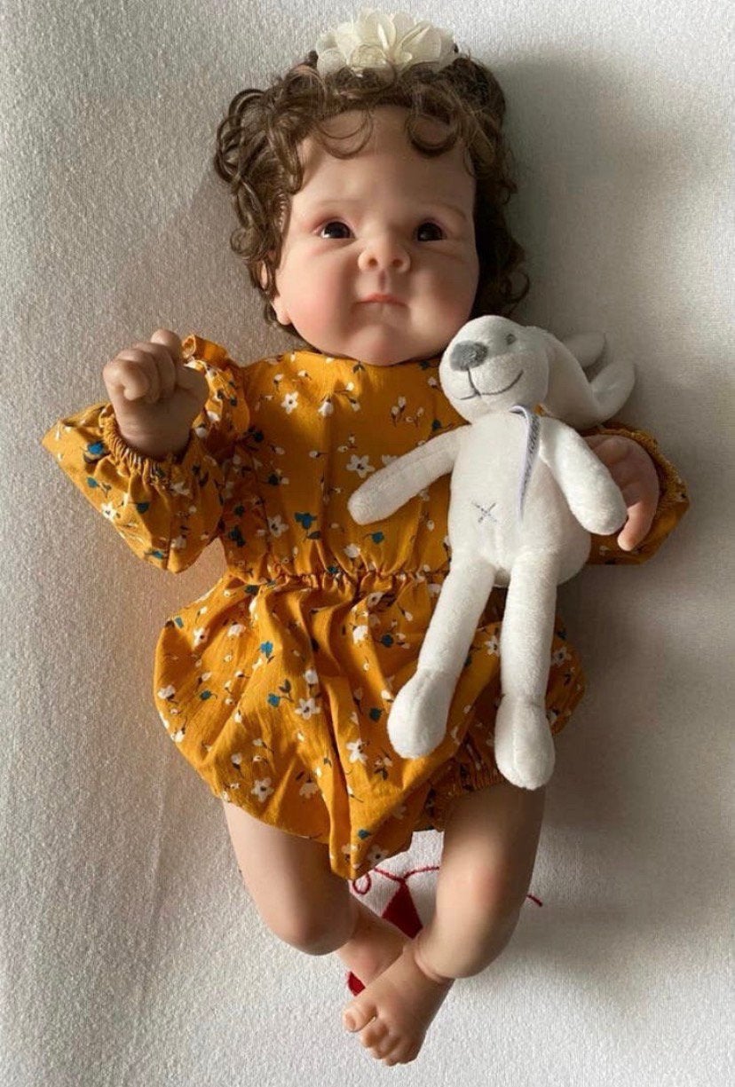 Schattig Reborn meisje, Verzamelen, Poppen, Verzenden, Zo goed als nieuw, Babypop, Levensecht of Reborn