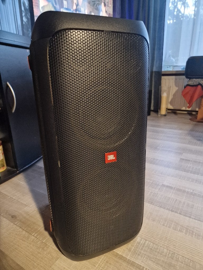 Jbl Partybox zwart, Ophalen, Zo goed als nieuw