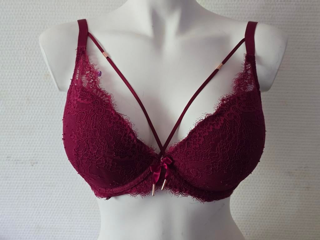 Censored dames bordeauxrode kanten BH maat 85E, Kleding | Dames, Censored, Ophalen of Verzenden, Rood, BH