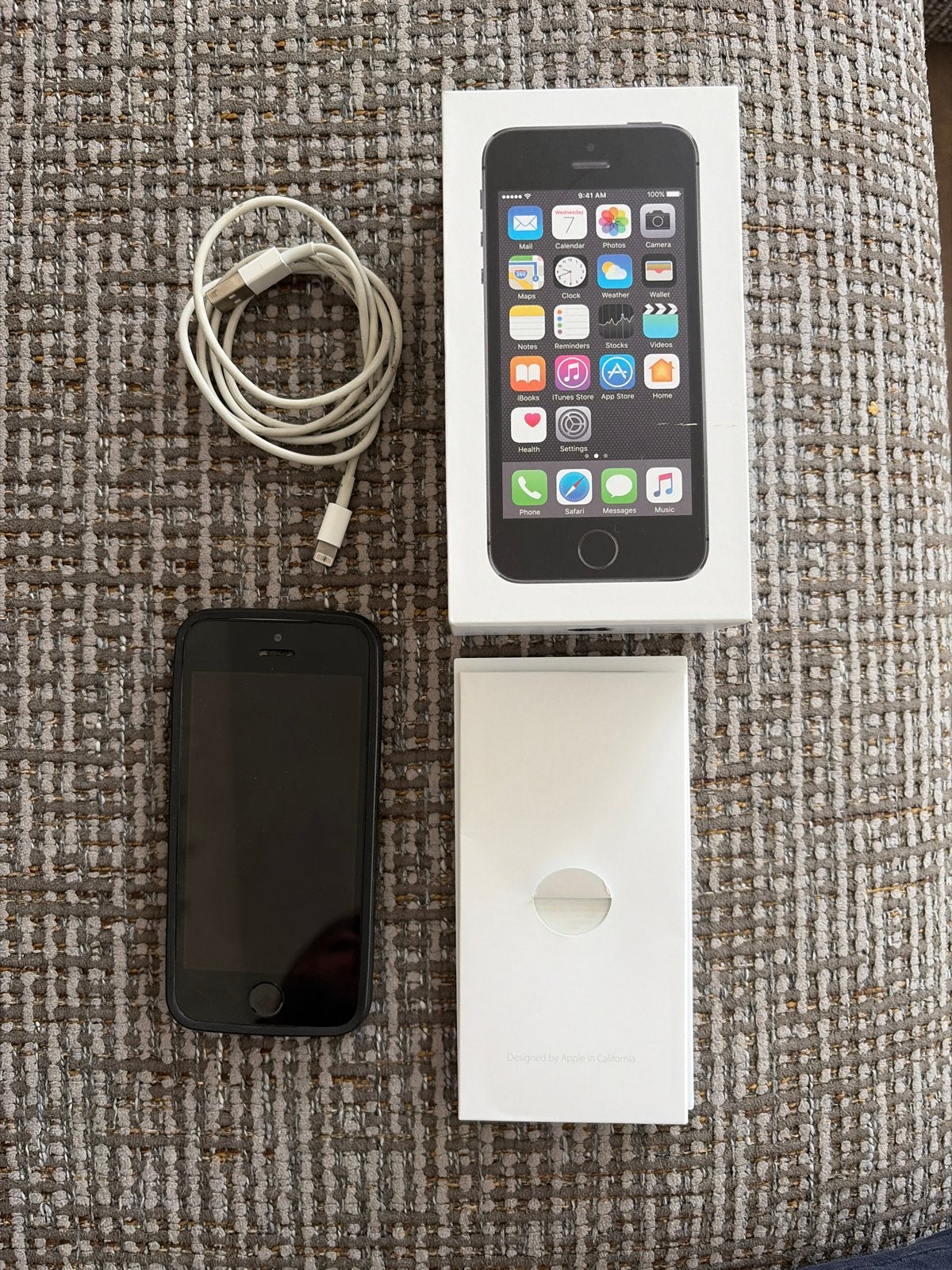 iPhone 5S 16 GB Zilver met doos en kabel, Telecommunicatie, Mobiele telefoons | Apple iPhone, Gebruikt, 16 GB, IPhone SE (2016)