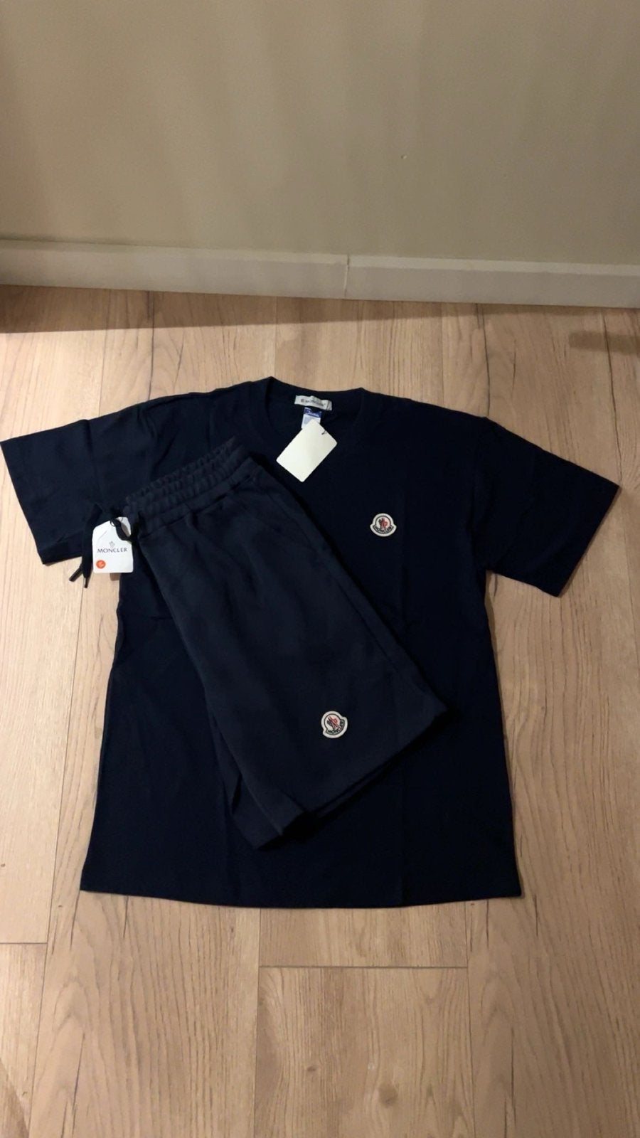 Moncler Korte Zomerset - T-shirt & Short (M/L), Ophalen of Verzenden, Nieuw
