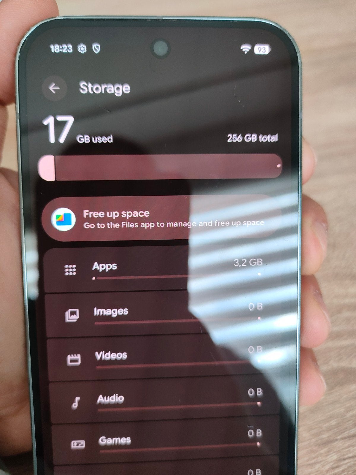 Foto 17 van Google Pixel 9 Pro 256GB with GrapheneOS or Android