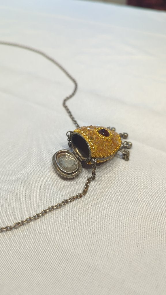 Handgemaakte Vintage Boho Stijl Medaillon Ketting Uniek, Sieraden, Tassen en Uiterlijk, Kettingen, Overige materialen, Gebruikt