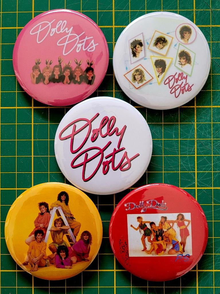 Grote Dolly Dots buttons (1), Verzamelen, Verzenden, Nieuw, Gebruiksvoorwerp