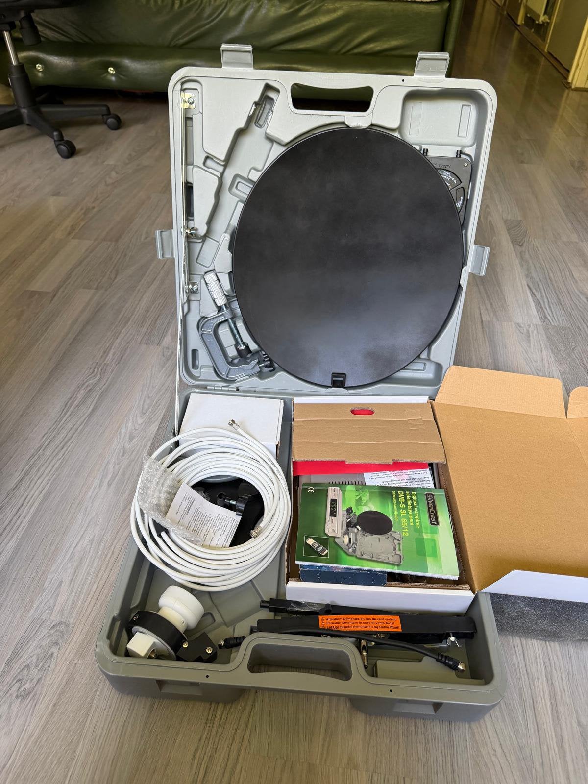 SilverCrest Digitaal Camping Satellietsysteem DVB-S SL 65/12, Ophalen, Zo goed als nieuw, Overige merken