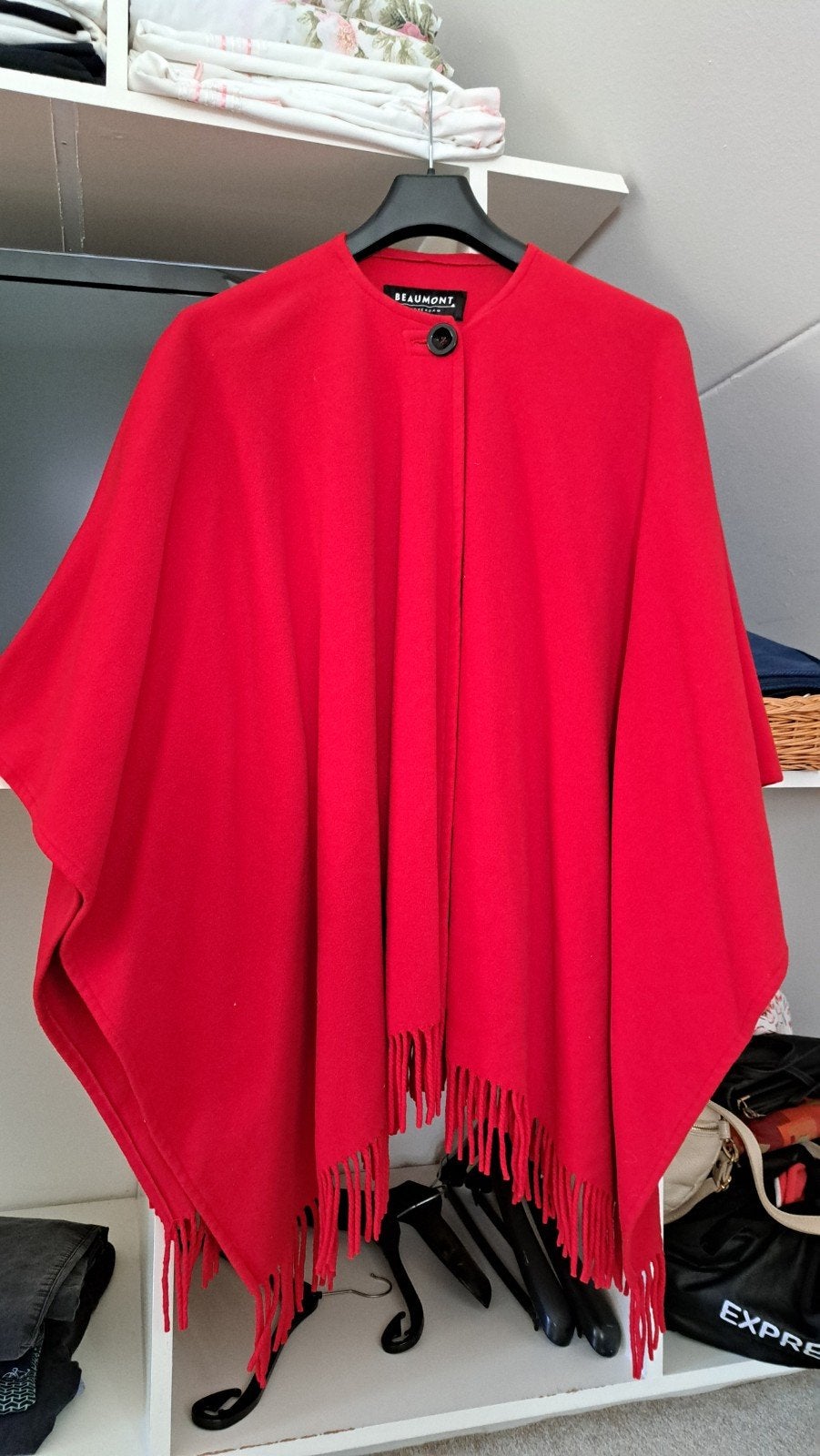 Beaumont Amsterdam rode poncho met franjes, Ophalen, Maat 42/44 (L), Zo goed als nieuw, Beaumont Amsterdam