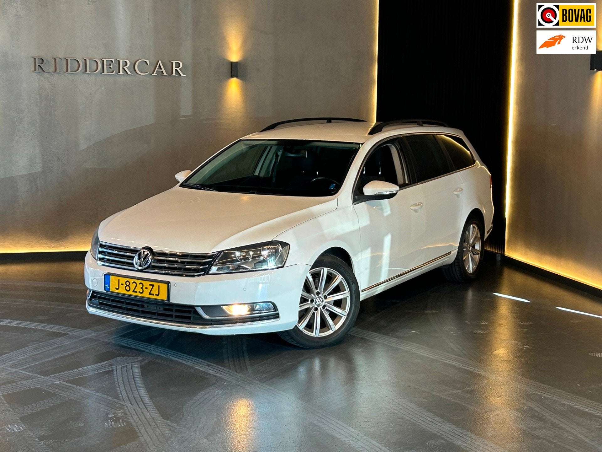 Volkswagen Passat Variant 2.0 TDI Highline BlueMotion|AUTOMA, Auto's, Euro 5, 4 cilinders, Wit, Diesel