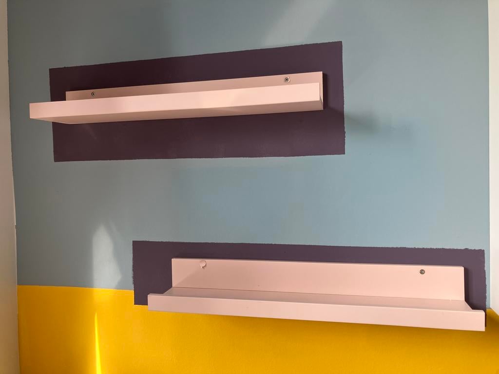 Ikea mosslanda roze wandplank 55cm 2 stuks, Huis en Inrichting, Woonaccessoires | Wandplanken en Boekenplanken, Ophalen, Zo goed als nieuw