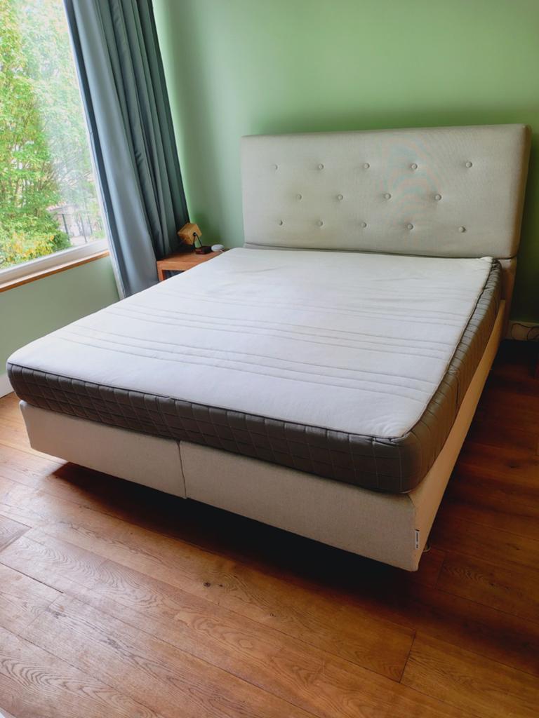 IKEA Evenskjer Boxspring met matras en hoofdbord, Gebruikt, Beige, Modern klassiek, Tweepersoons