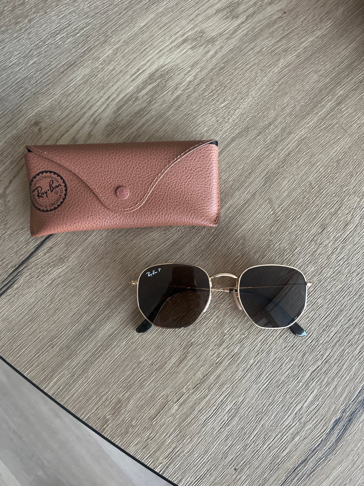 Ray-Ban Zonnebril RB 3548-N Hexagonal Goud Bruin Gepolarisee, Zonnebril, Bruin, Ophalen of Verzenden, Zo goed als nieuw
