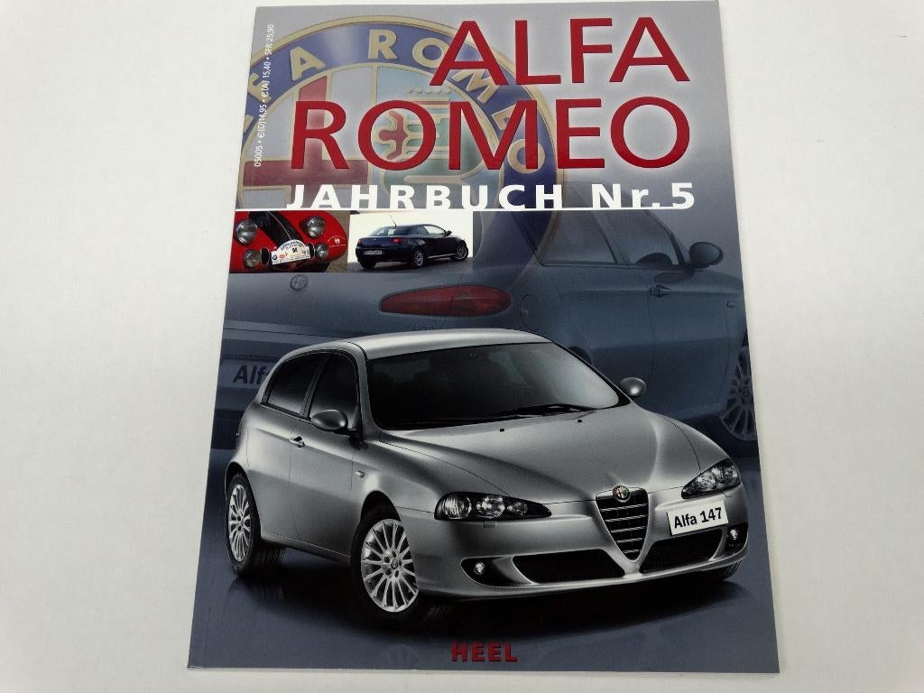 Alfa Romeo jahrbuch Nr.5 uit 2004 boek is nog nieuw, Alfa Romeo, Nieuw, Diverse auteurs, Ophalen of Verzenden