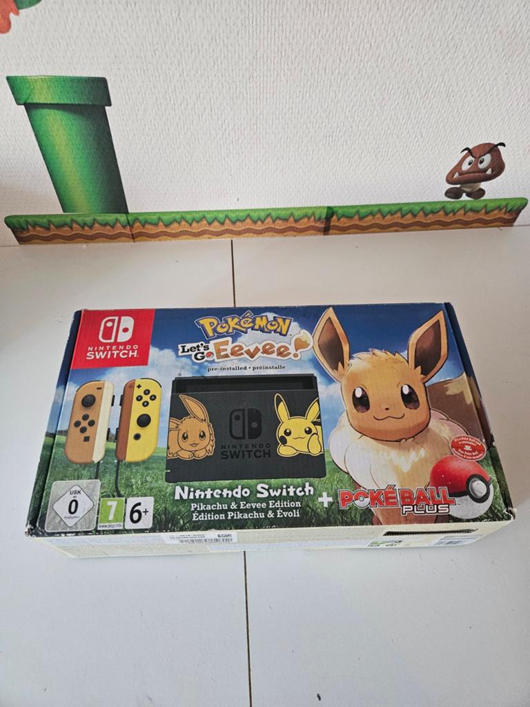 Nintendo Switch Let's Go Eevee Editie - Zo goed als nieuw, Spelcomputers en Games, Games | Nintendo Switch, Nintendo, Zo goed als nieuw