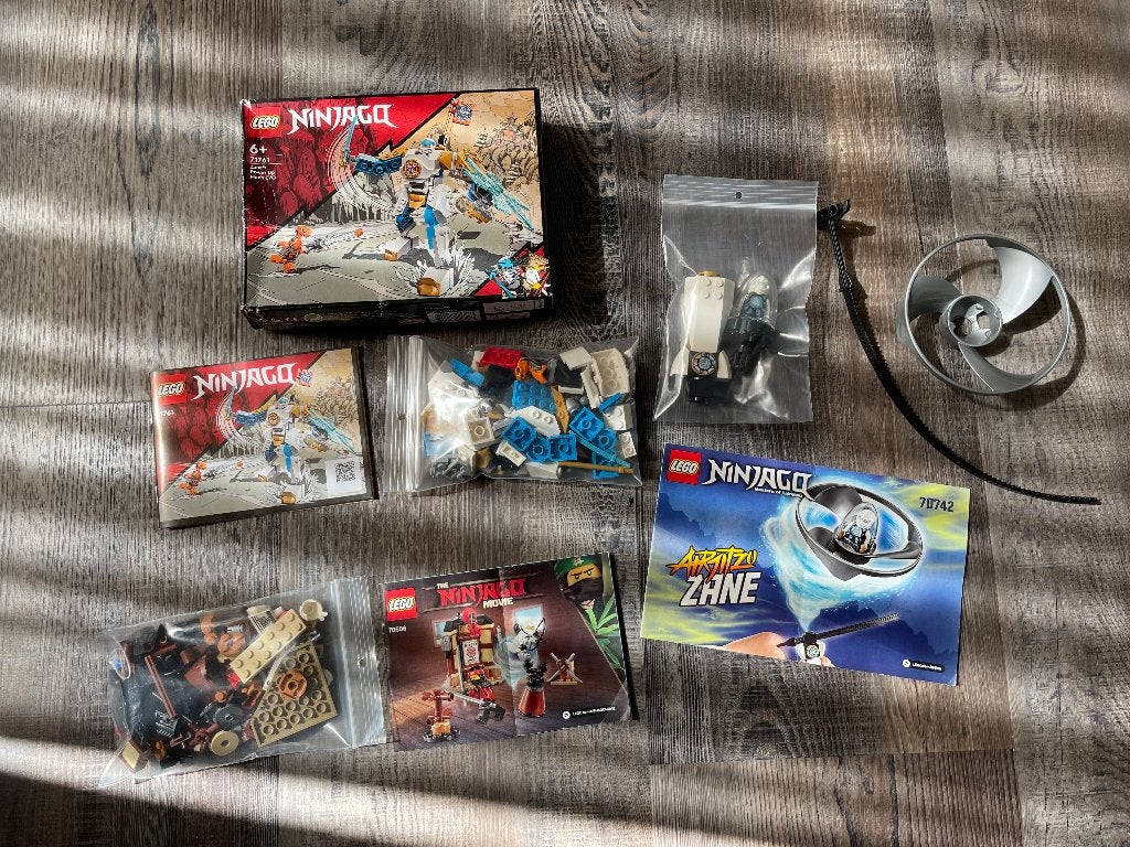 Lego Ninjago diverse sets Zane Power Mech EVO, AirJitzu, etc, Lego, Compleet, Ophalen of Verzenden, Zo goed als nieuw
