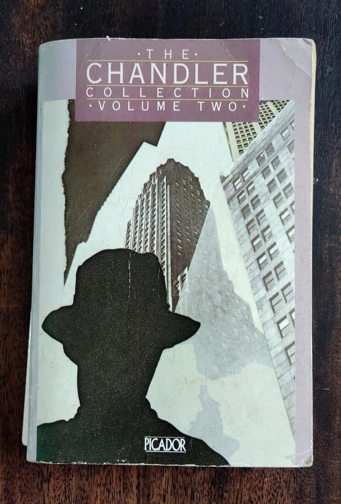The Chandler Collection Volume Two - Picador, Boeken, Ophalen of Verzenden, Gelezen, Raymond Chandler, Europa overig